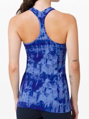 Lululemon Cool Racerback II Nulu
Game Day Blue Multi Size 4 NWOT